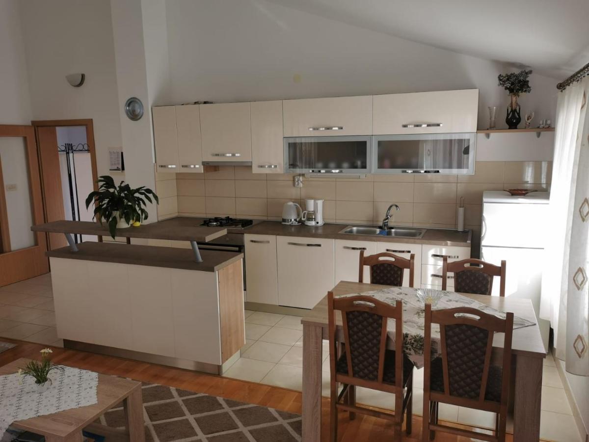 Apartman Zora Podstrana Extérieur photo